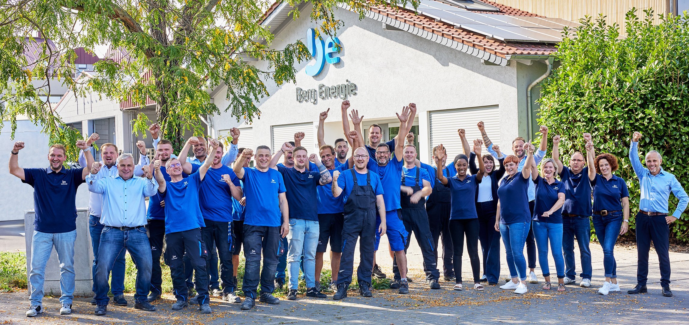 Gruppenbild unserer Mitarbeiter